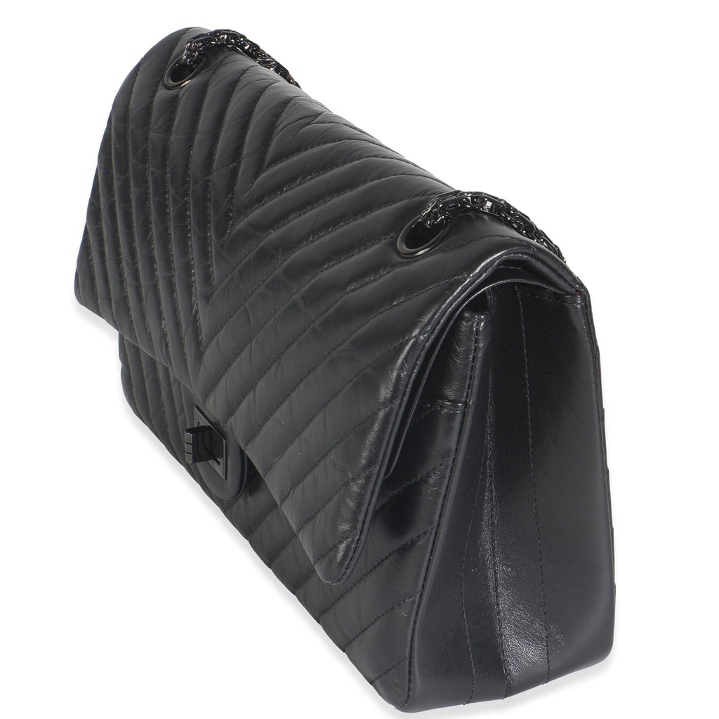 Aged Calfskin Chevron 2.55 So Black Reissue 226 Flap Bag