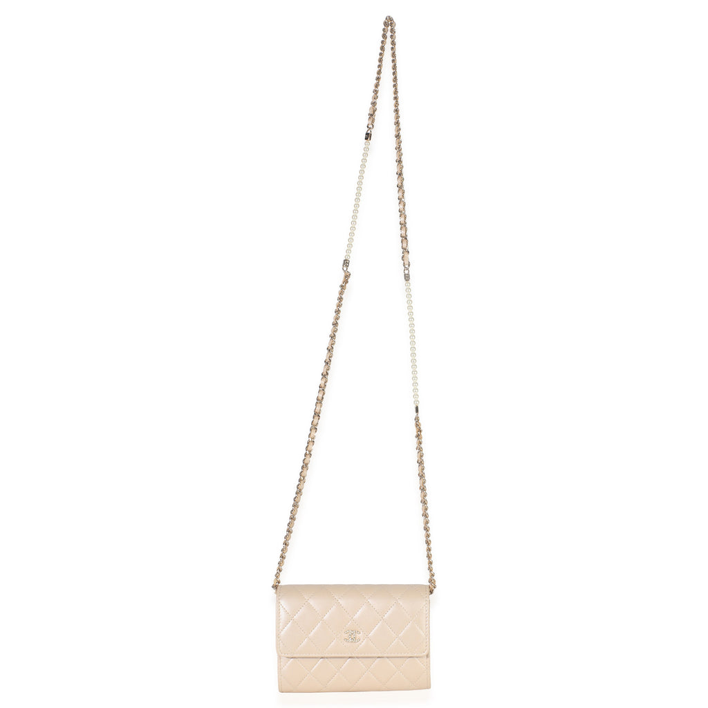 Beige Iridescent Quilted Lambskin Paris Hamburg Pearl Clutch With Chain