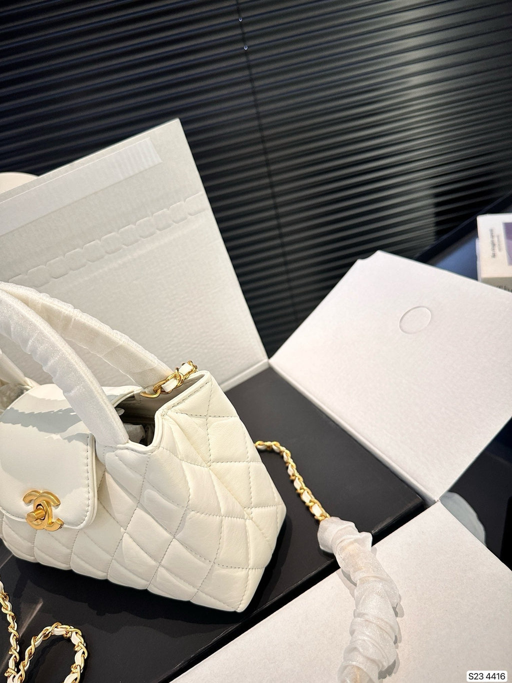 Chanel 23ss Handbag