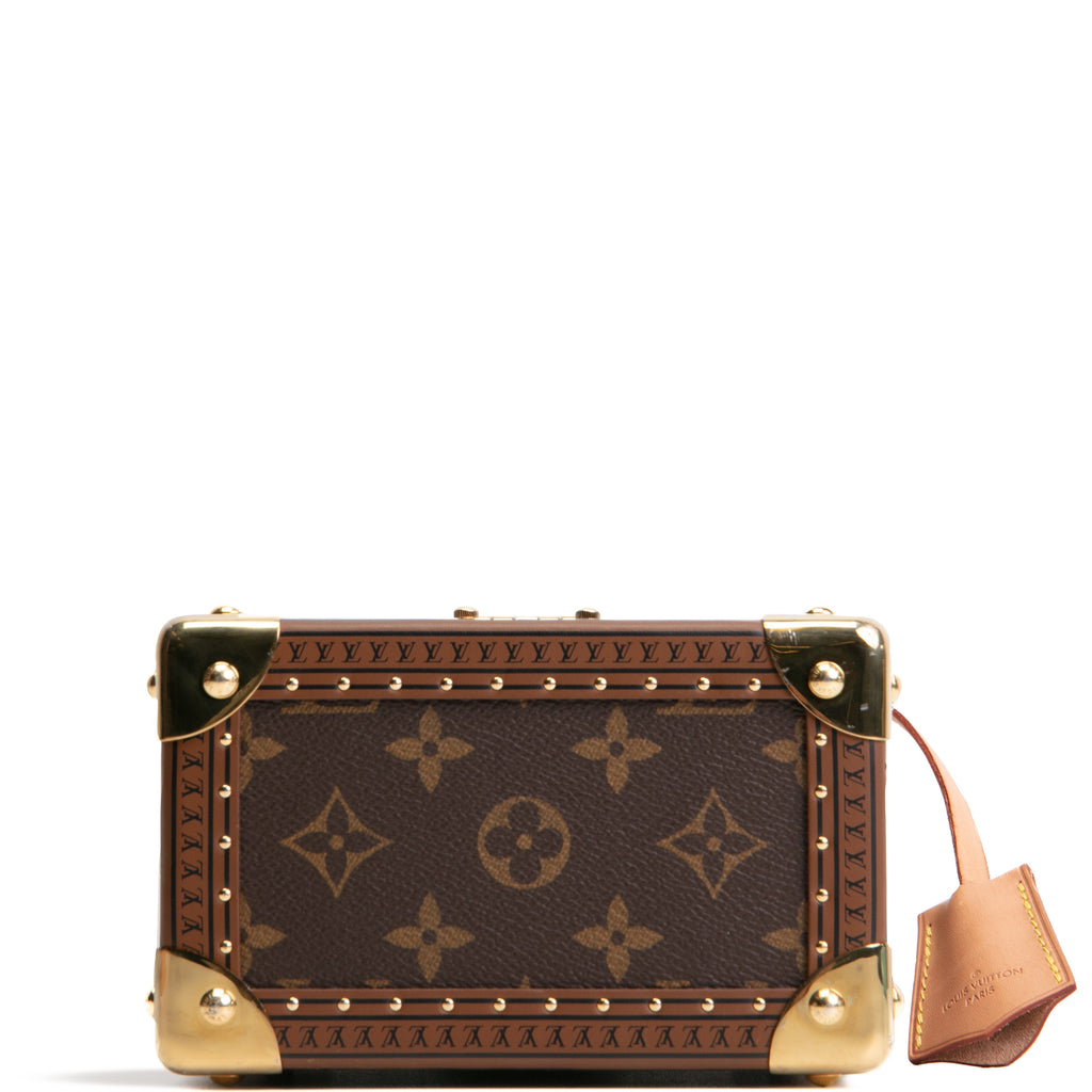 LOUIS VUITTON Camera Box Monogram