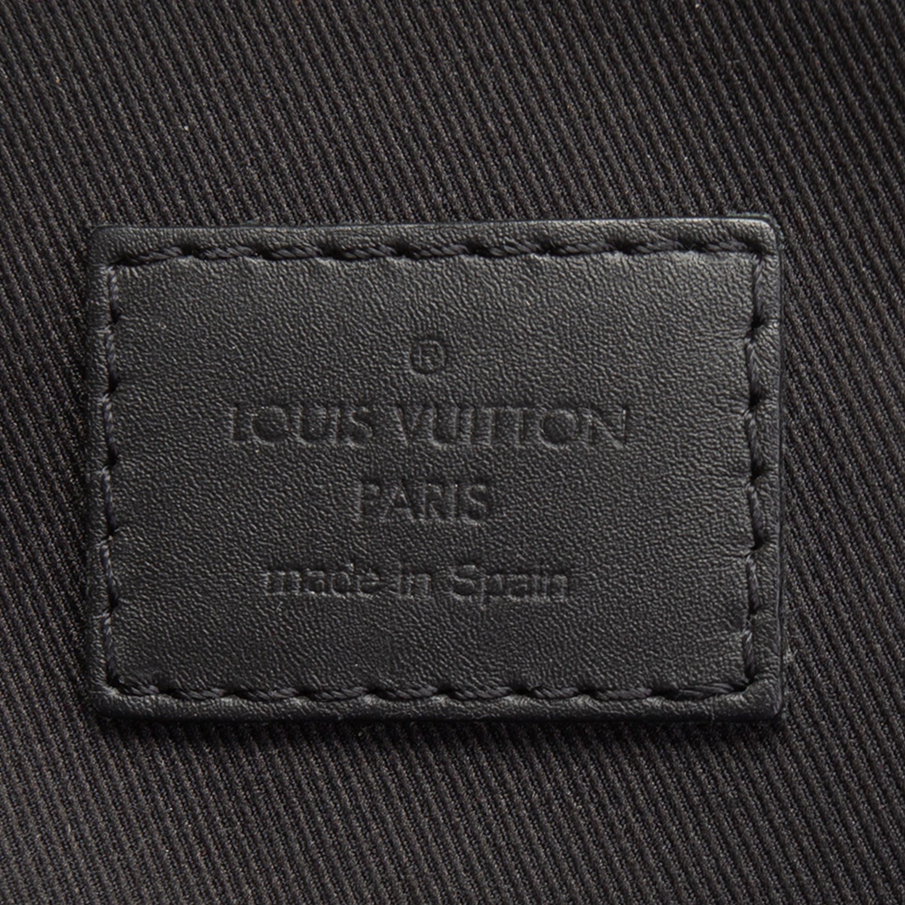 LOUIS VUITTON Avenue Sling Bag Damier Infini 3D - Blue/Black