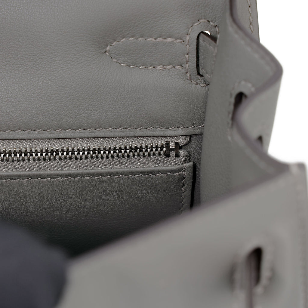 HERMÈS Limited Edition Kelly 25 Padded Sellier Gris Meyer (0L) Swift Palladium hardware B (2023)