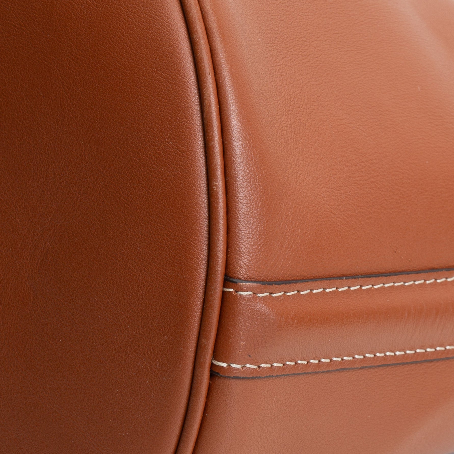 CELINE Leather 16 Bucket Bag OUTLET FINAL SALE