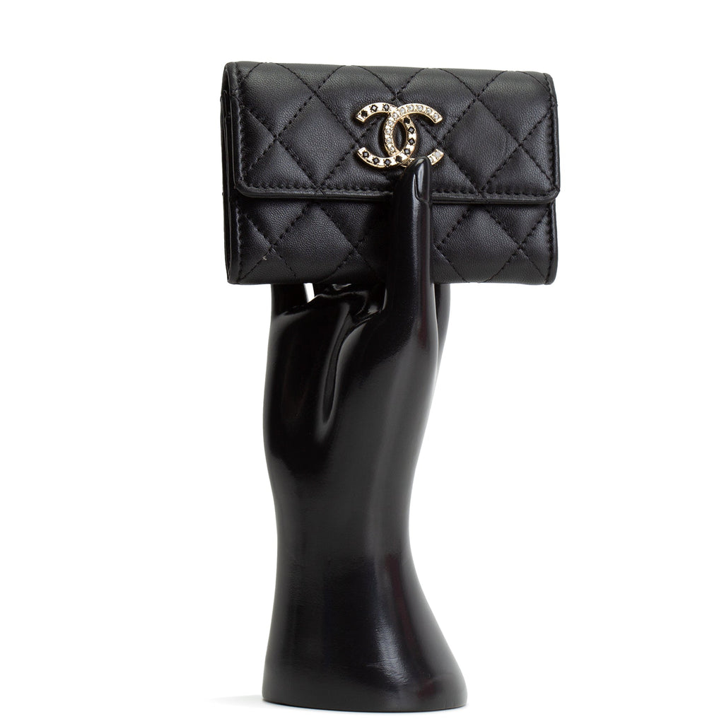 CHANEL Cardholder Interlocking CC