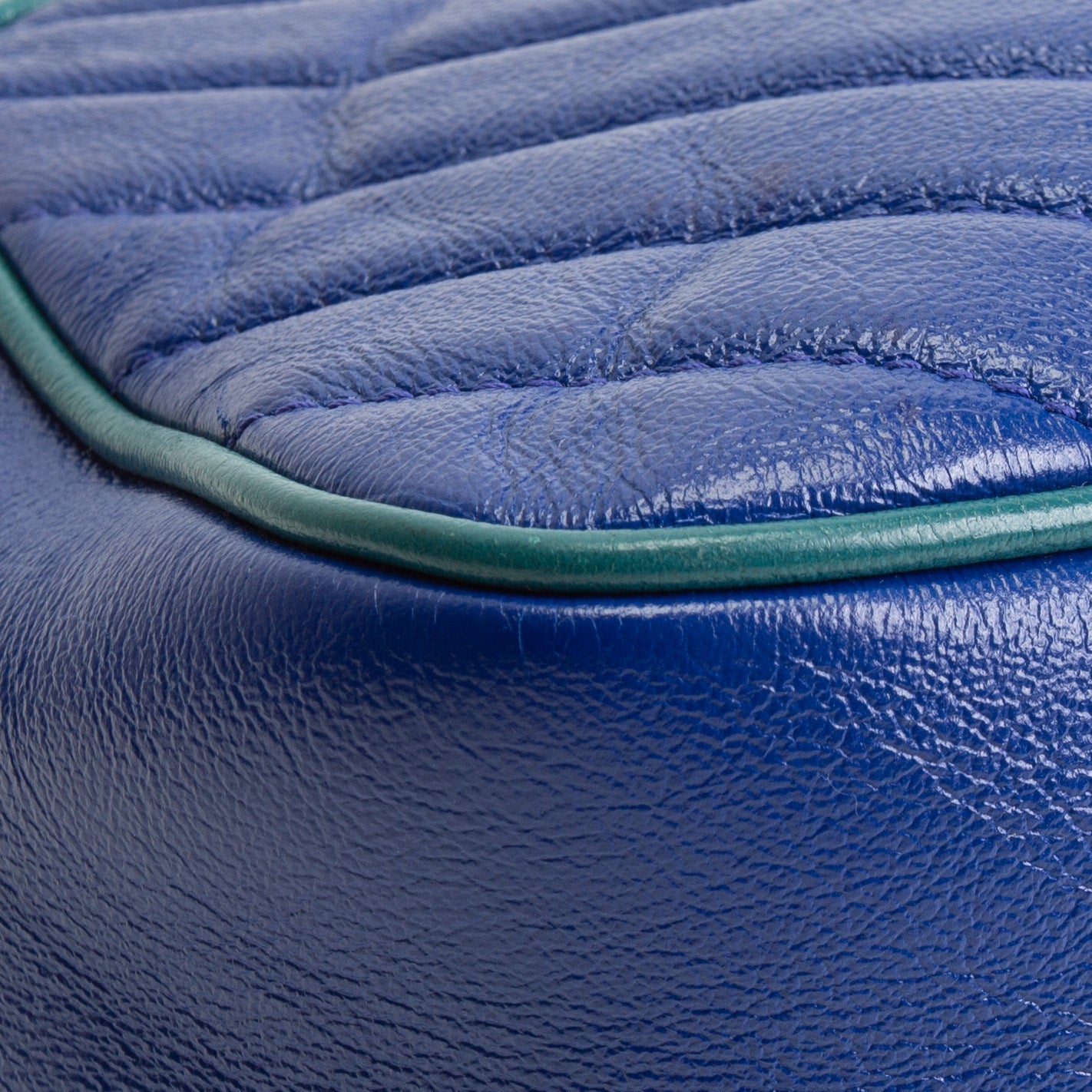GUCCI GG Marmont Torchon Camera Bag - Blue