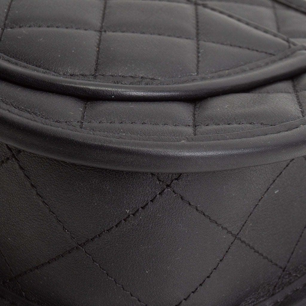 CHANEL Curvy Mood Hobo - Black