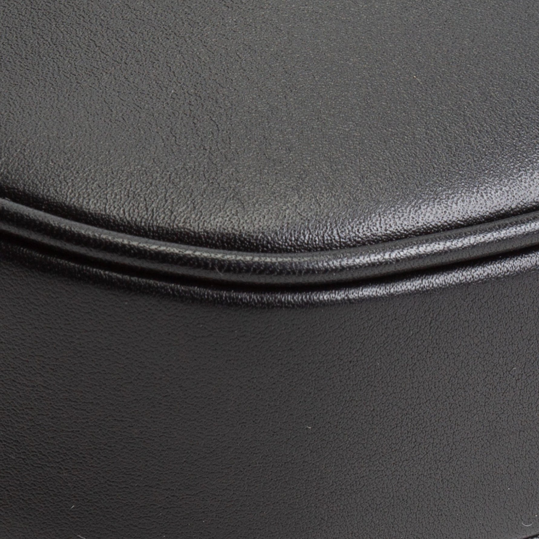 GUCCI Leather Jackie 1961 Medium - Black