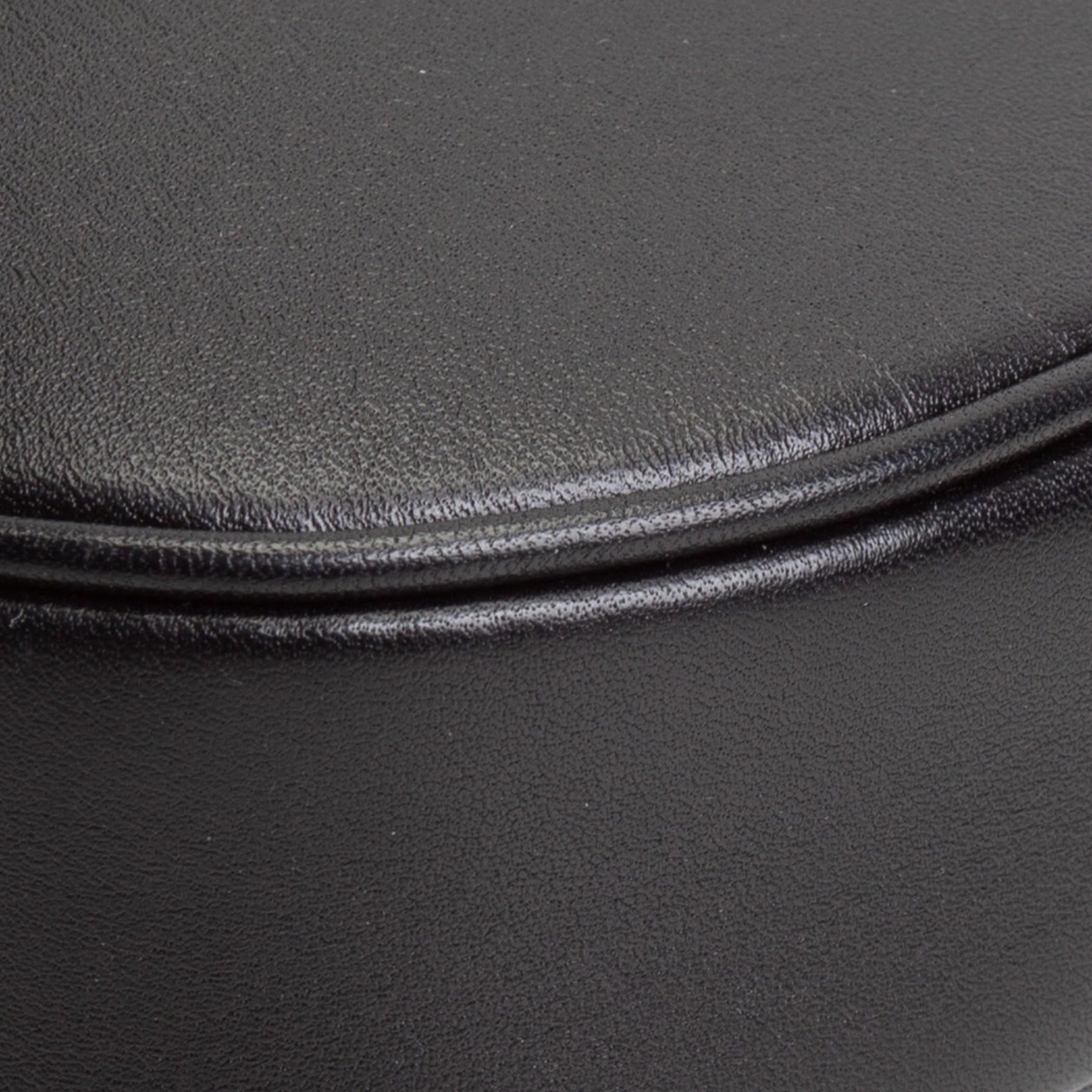 GUCCI Leather Jackie 1961 Medium - Black