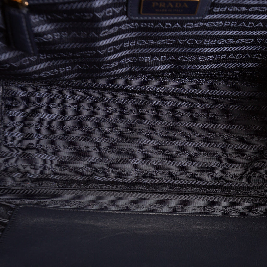 PRADA Saffiano Leather Re-Edition 1978 Medium