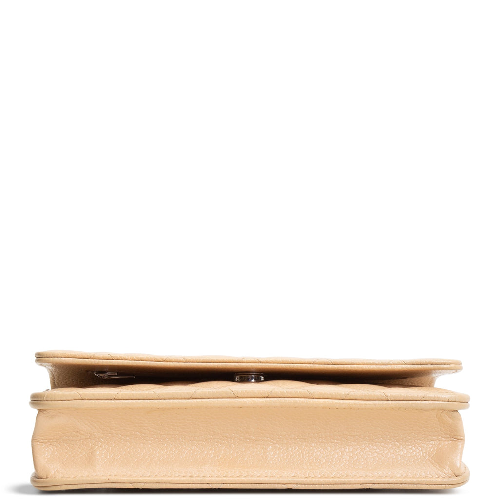 CHANEL Caviar Wallet on Chain - Beige