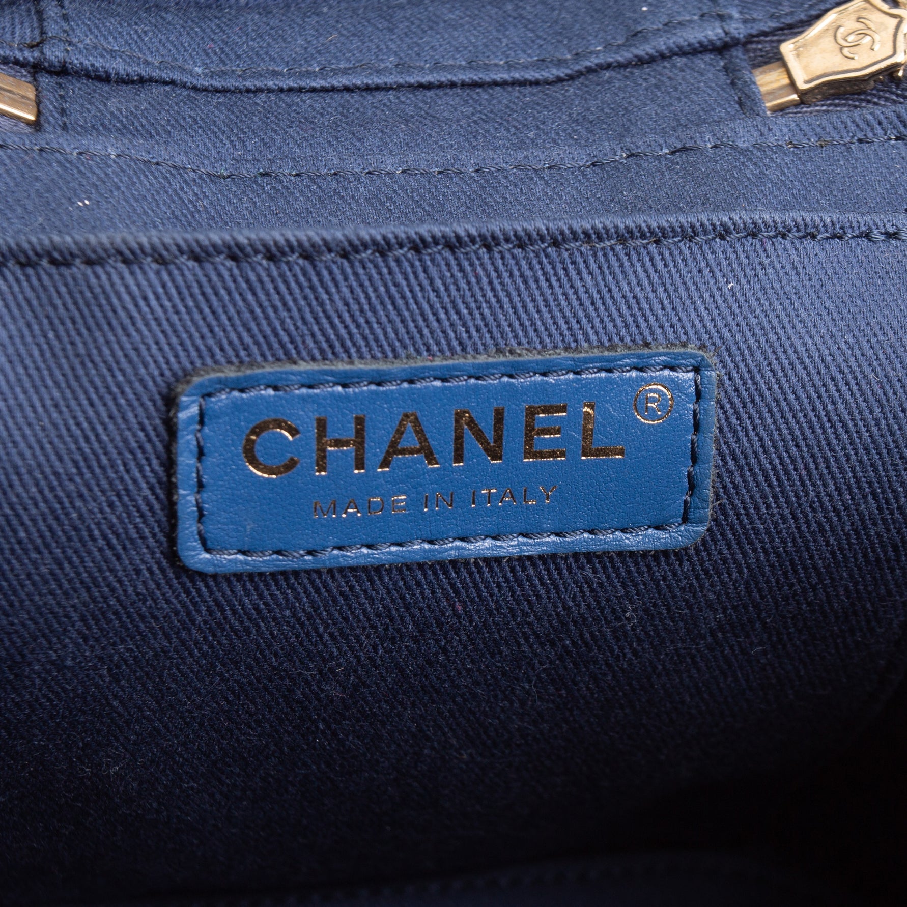 CHANEL Denim Trip Vanity Case