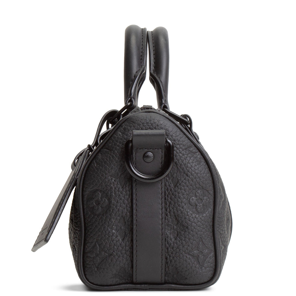 LOUIS VUITTON Taurillon Keepall Bandouliere 25 - Black