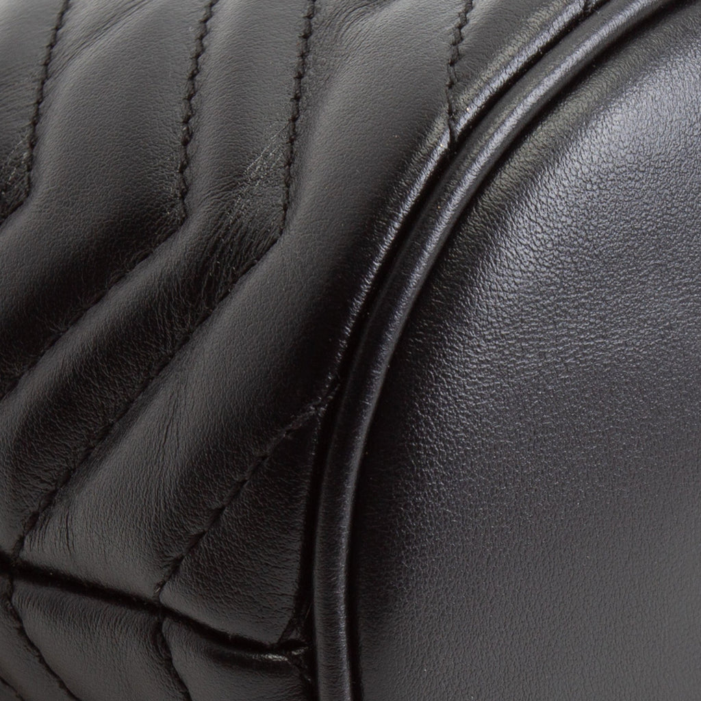 GUCCI GG Marmont Small Bucket Bag - Black