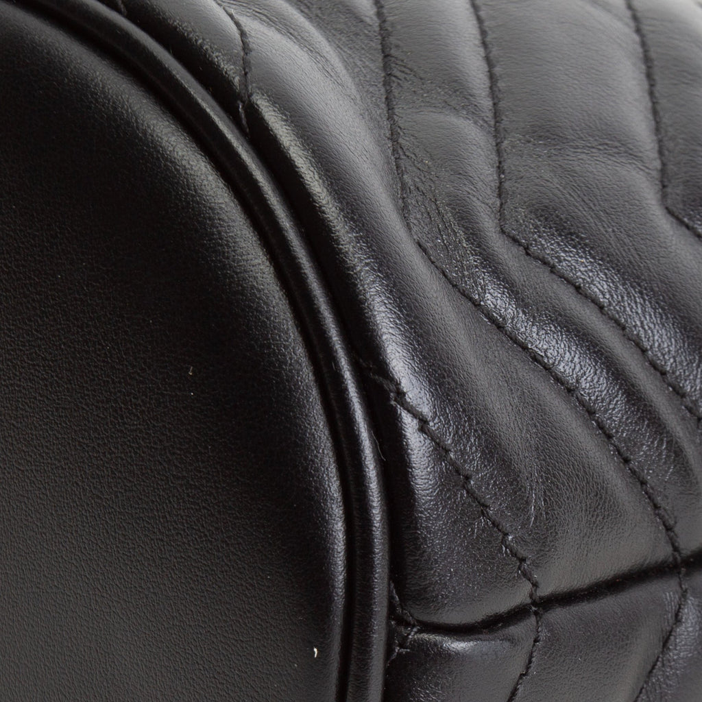 GUCCI GG Marmont Small Bucket Bag - Black