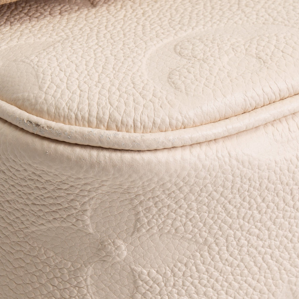 LOUIS VUITTON Giant Empreinte Monogram Ivy Wallet On Chain - Ivory