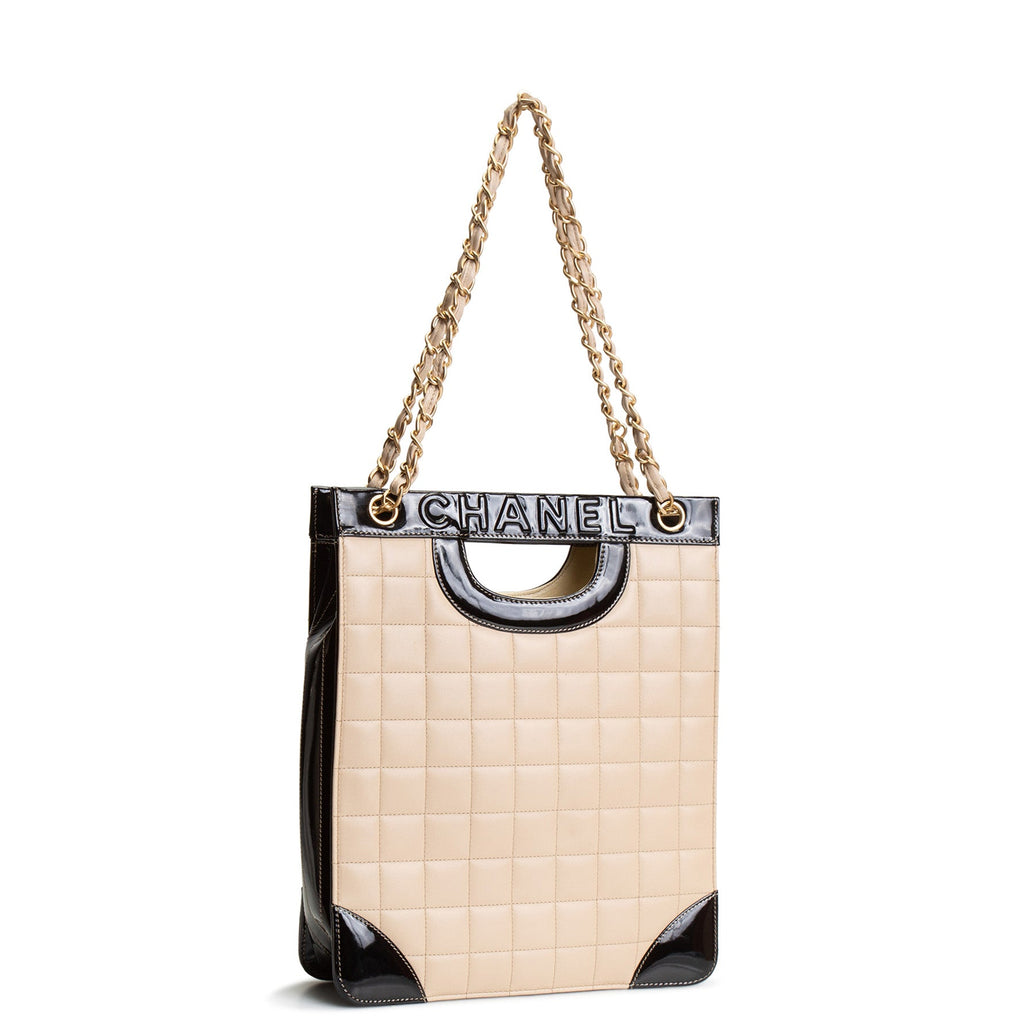 CHANEL Vintage Chocolate Bar Chain Tote - Beige