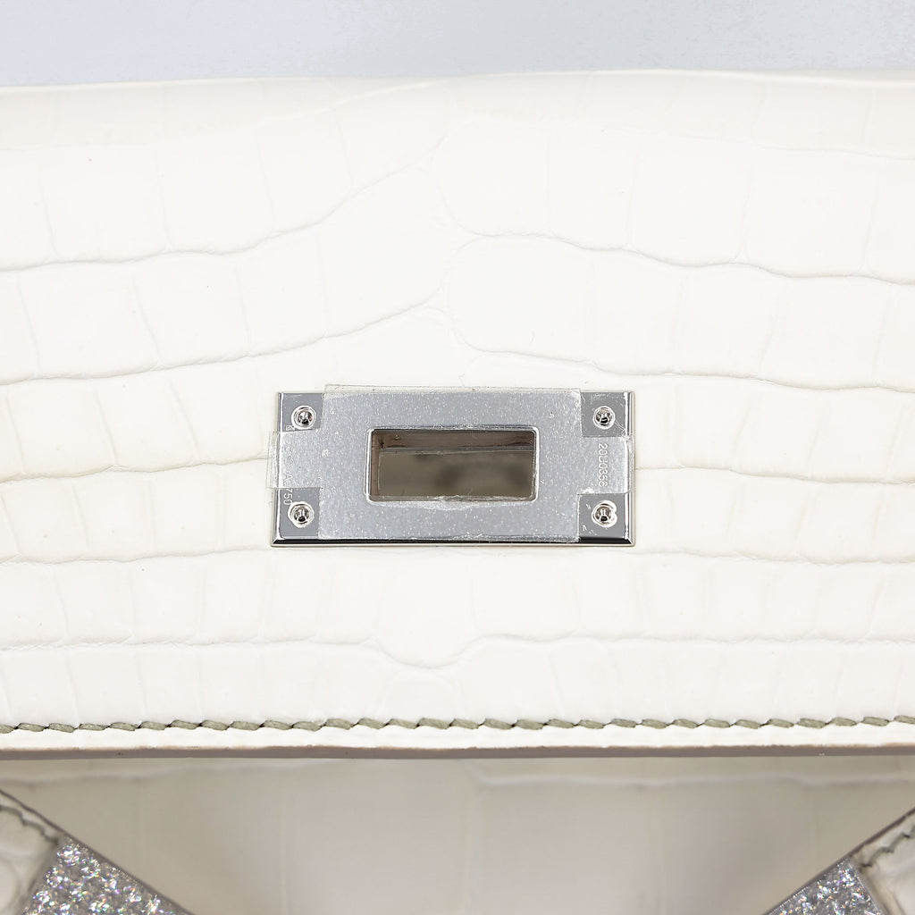 HERMÈS Limited Edition Kelly 28 Himalaya Matte Niloticus Crocodile Diamond White Gold hardware Z (2021)