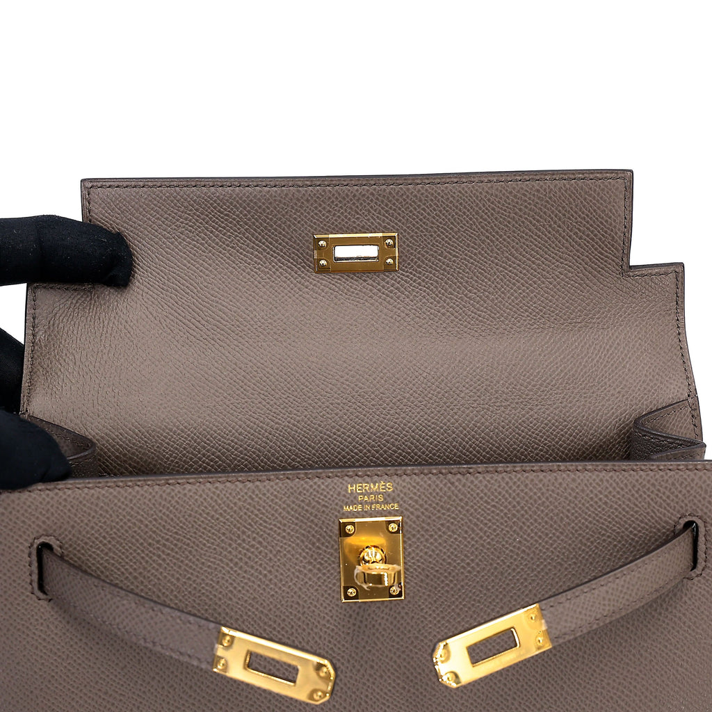 HERMÈS Kelly 25 Sellier Etain (8F) Epsom Gold hardware K (2025)
