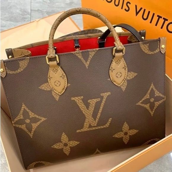 On the Go tote bag