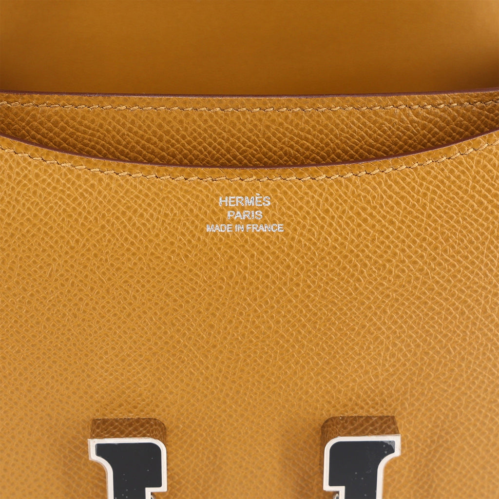 HERMÈS Constance Mini Sesame (2S) Noir (89) Epsom Enamel hardware W (2024)