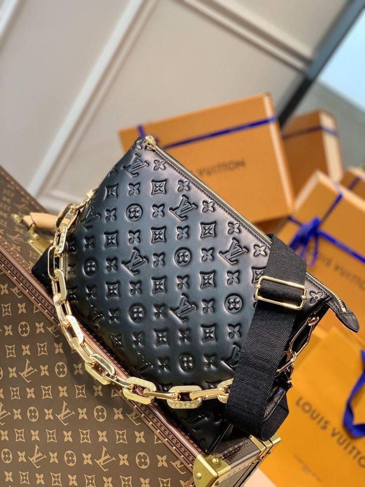 Louis Vuitton Coussin Mm