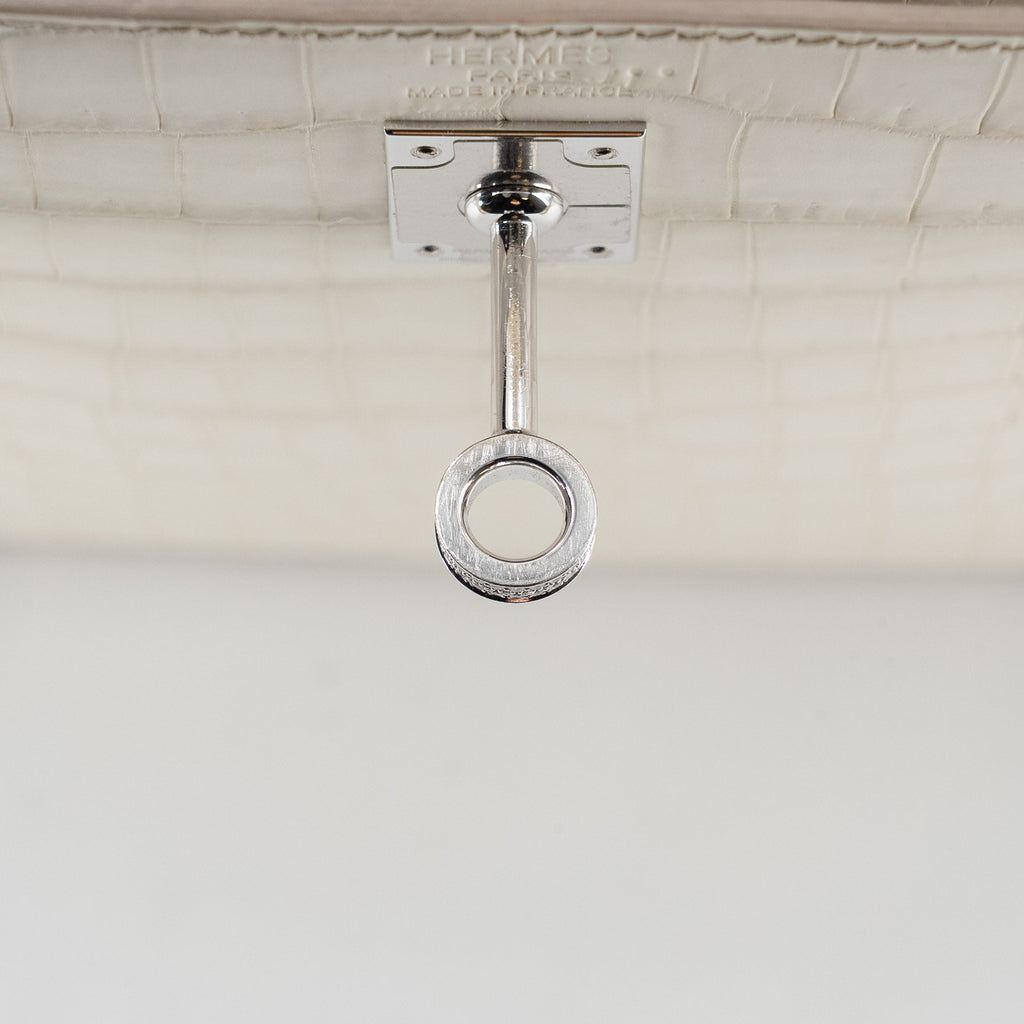 HERMÈS Limited Edition Kelly 25 Himalaya Matte Niloticus Crocodile Diamond White Gold hardware Z (2021)