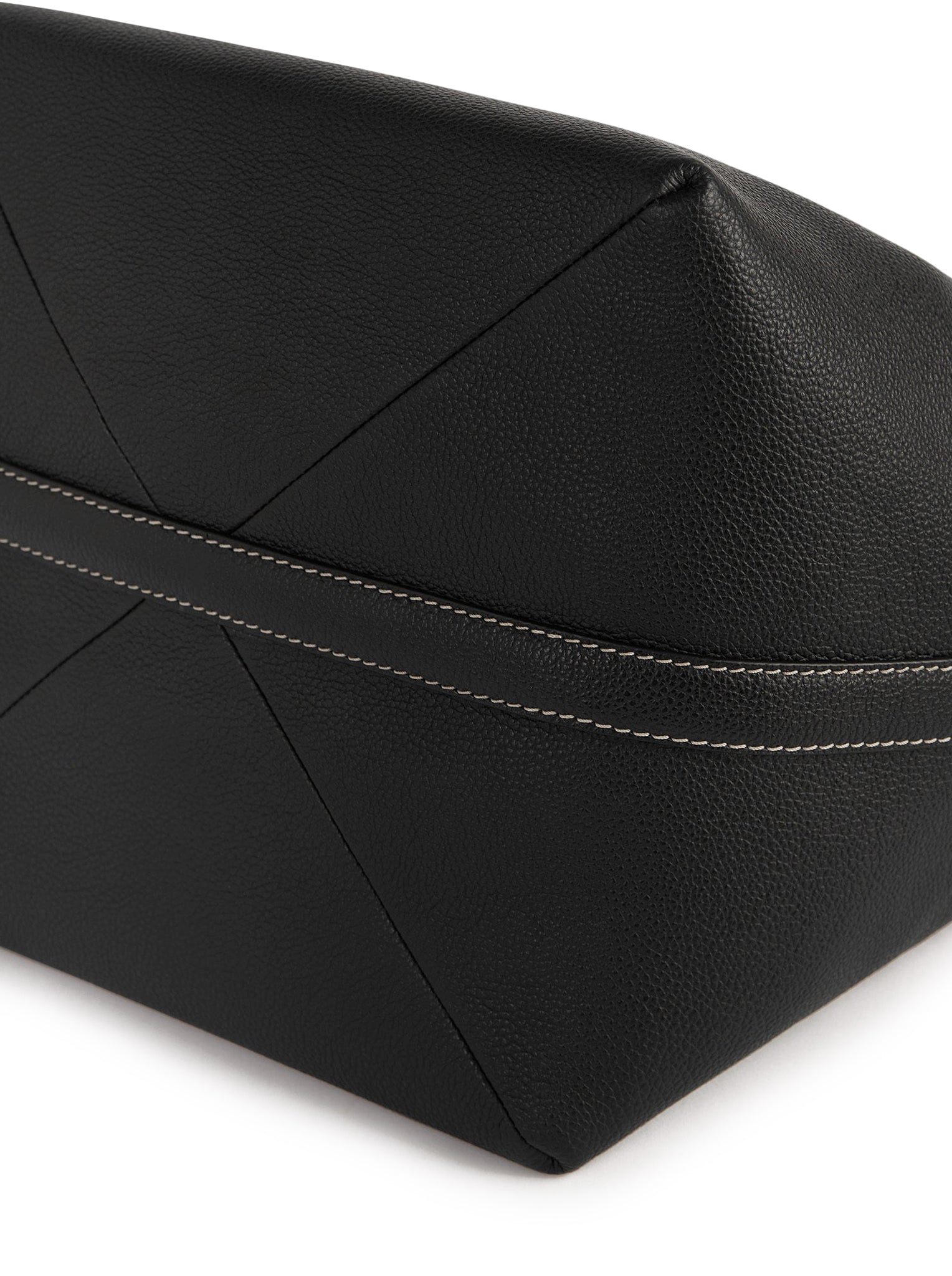 BELTED TOTE BAG IN HAMMERED CALFSKIN