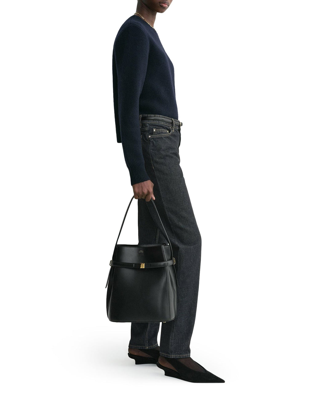 BELTED BUCKET BAG