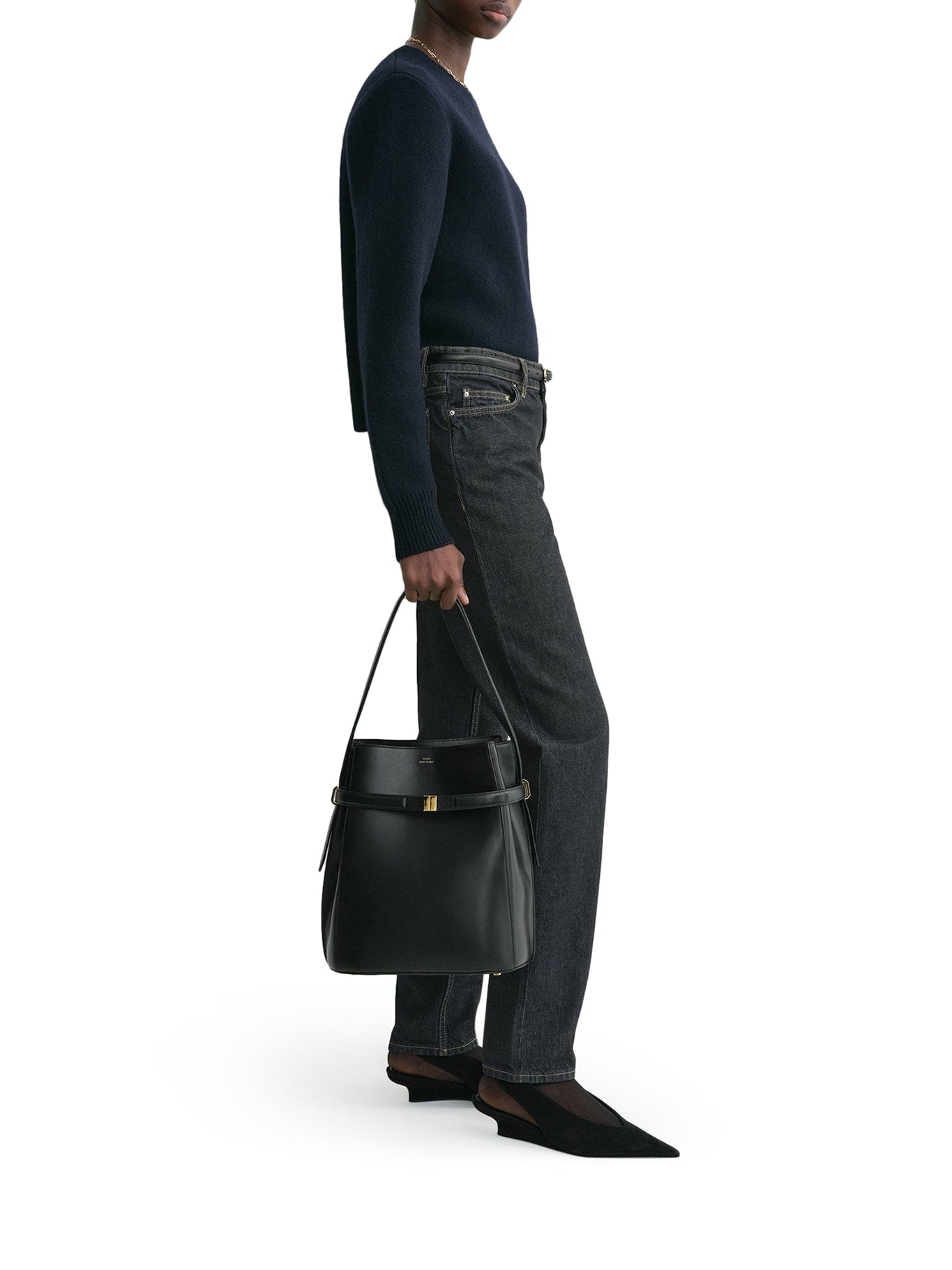 BELTED BUCKET BAG