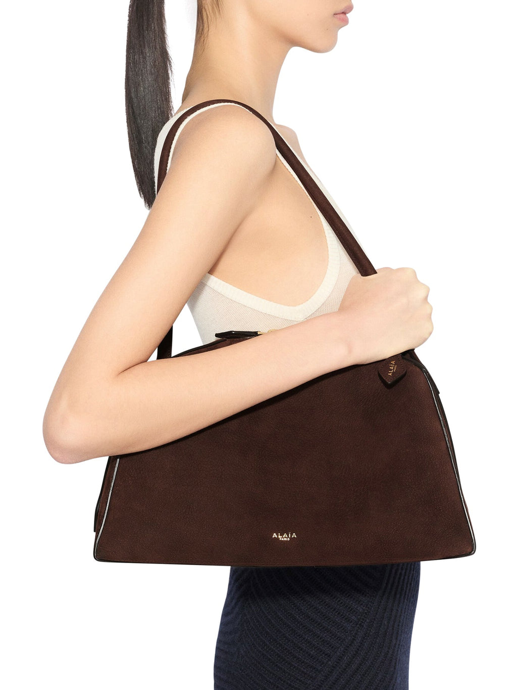 LE BOULEDOGUE NUBUCK BAG