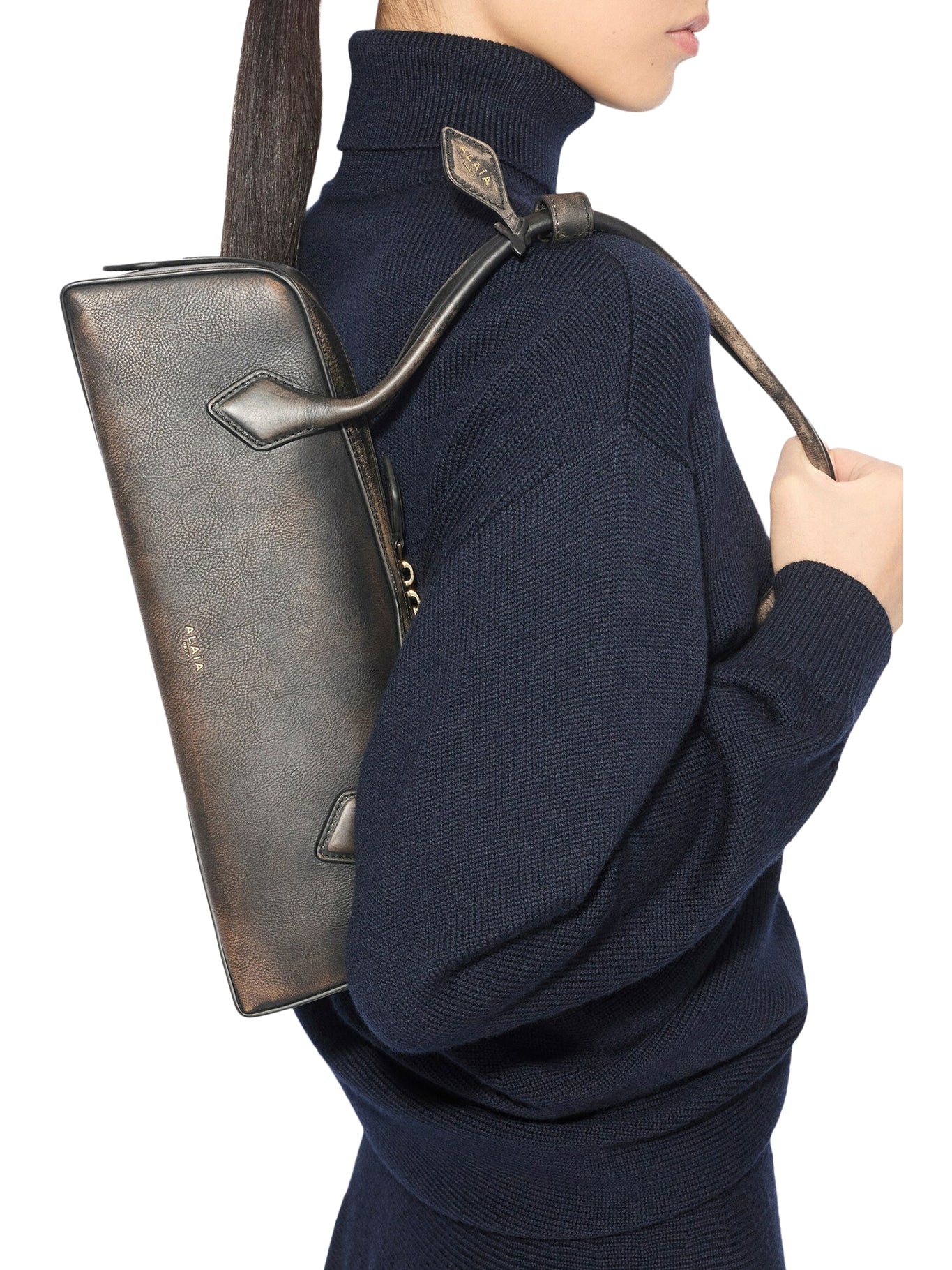 LE TECKEL MEDIUM BAG IN AGED LEATHER