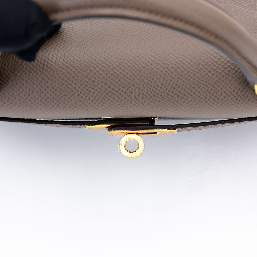 HERMÈS Kelly 25 Sellier Etain (8F) Epsom Gold hardware K (2025)