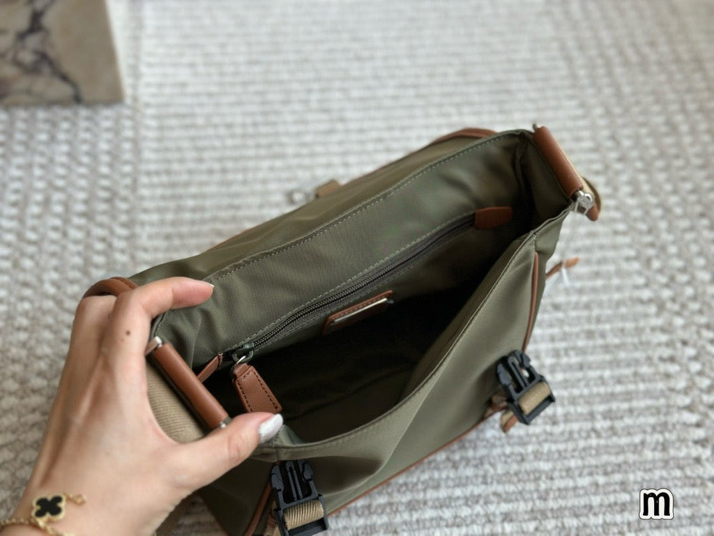 Prada classic bag