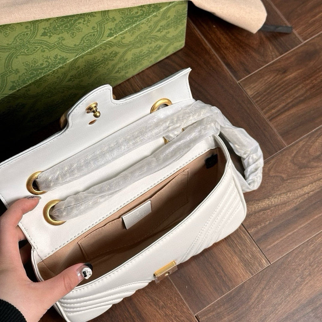 Gucci marmout white handbag