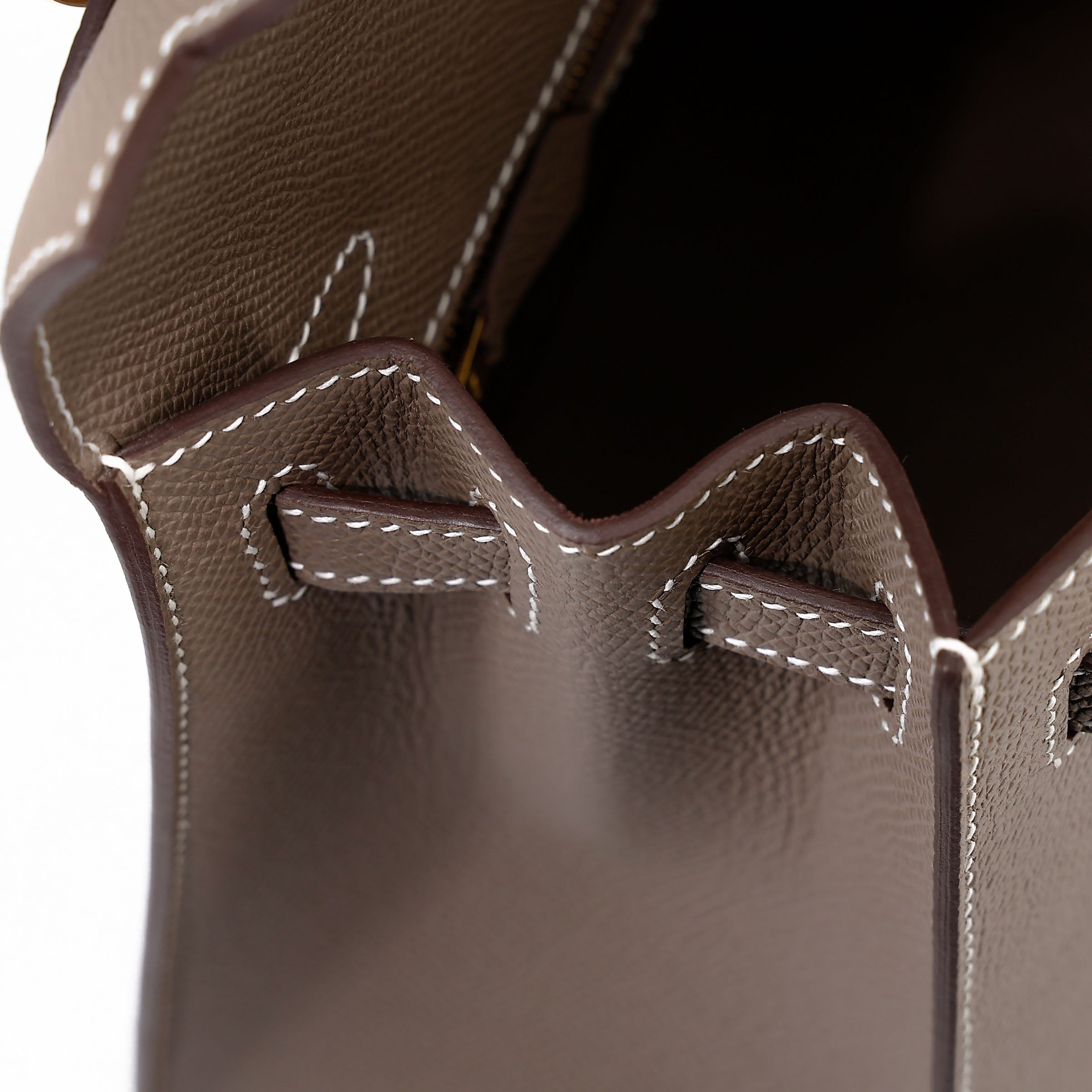 HERMÈS Kelly 25 Sellier Etoupe (18) Epsom Gold hardware K (2025)