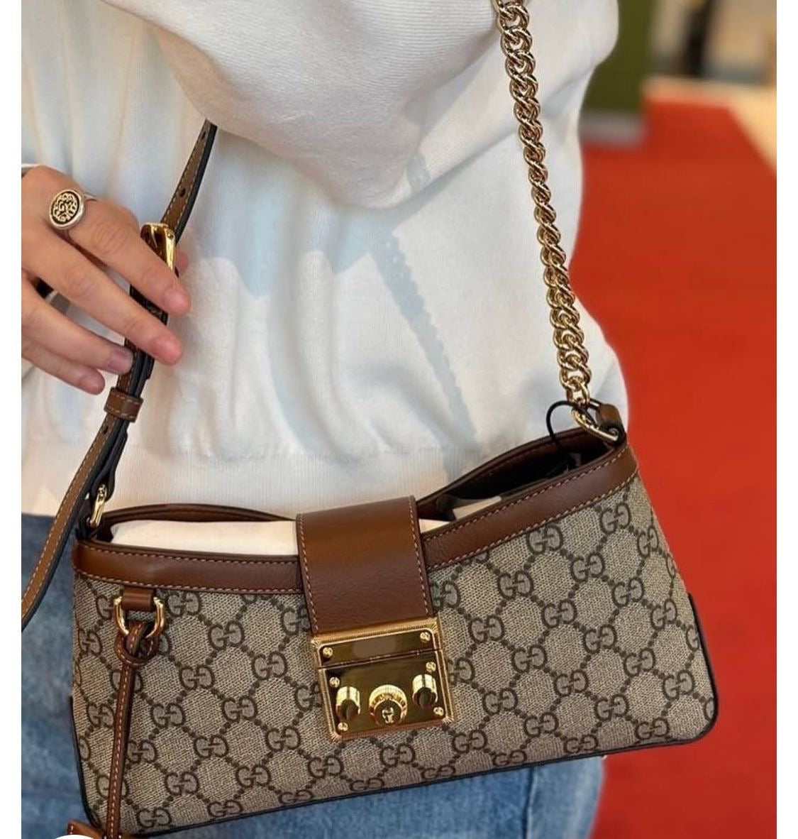 gci famous brand bag