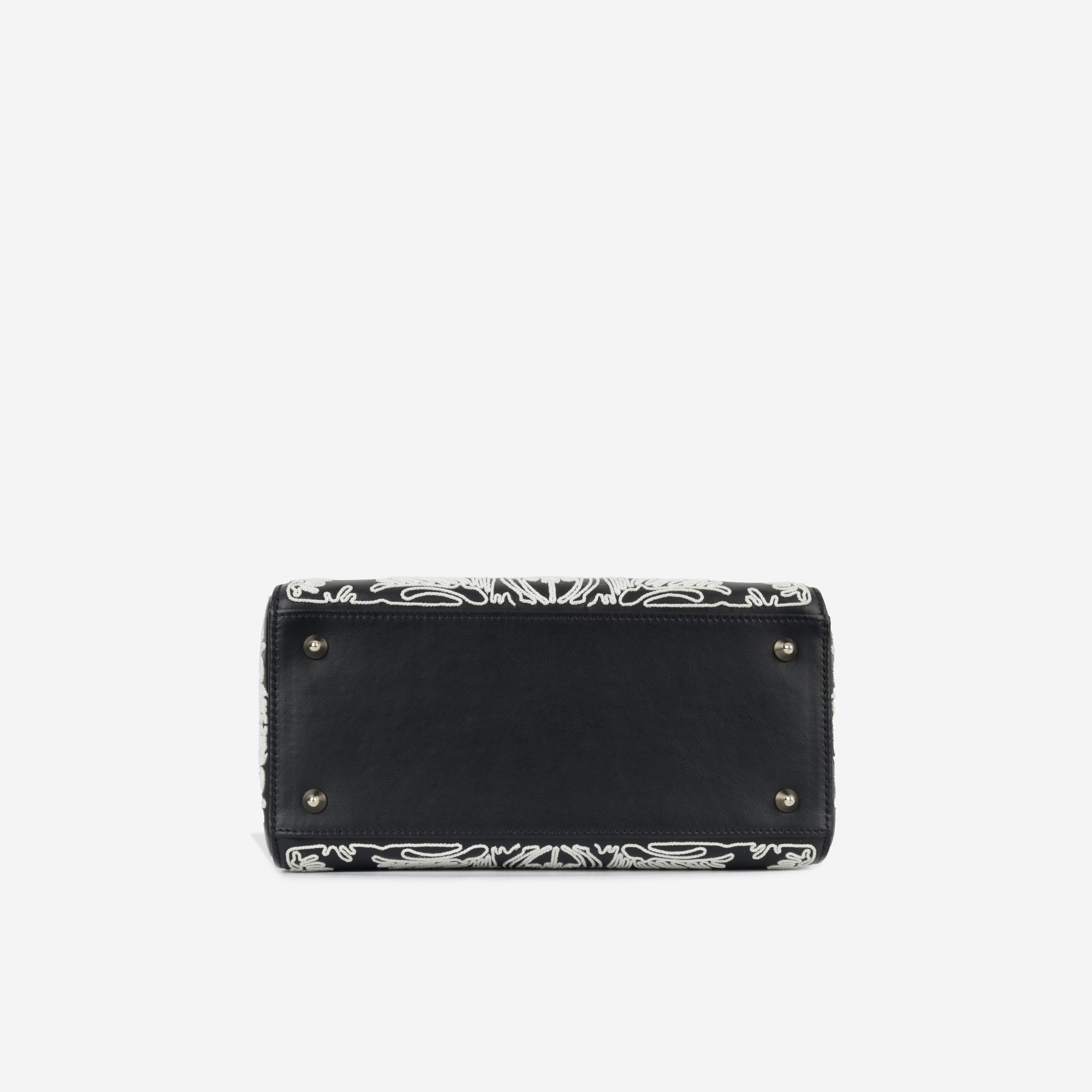 Dior Medium Lady Dior - Black Calfskin / Cornelly White Embroidered | Champagne Gold Hardware