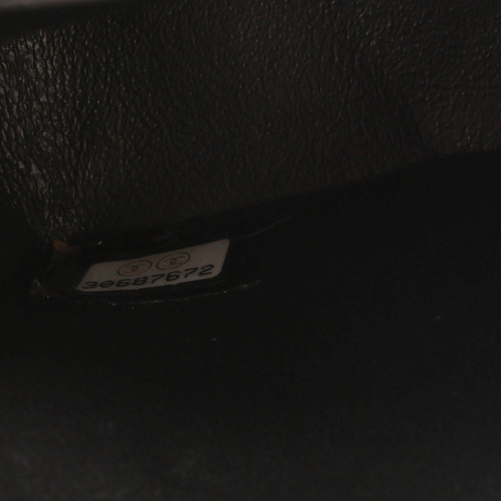 Small Classic Flap