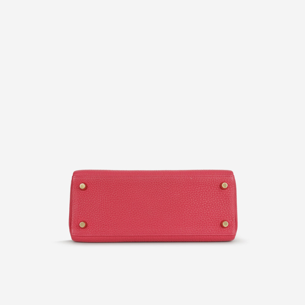 Hermès Kelly 25 - Framboise Togo | Gold Hardware