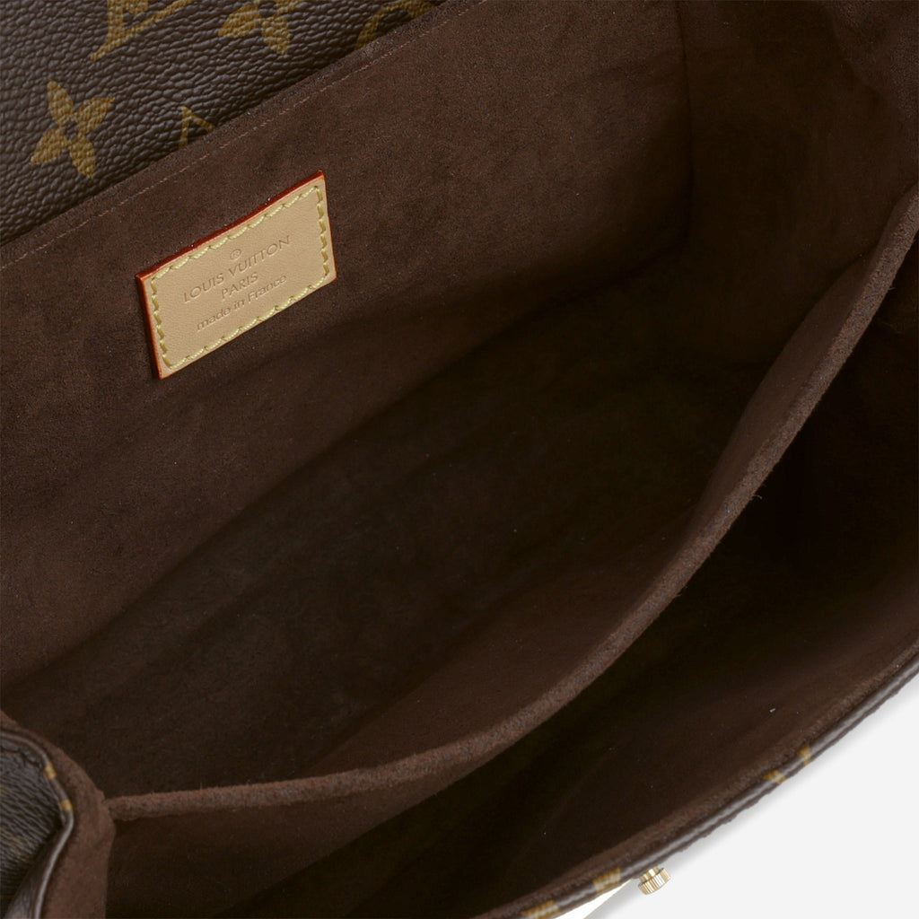 Louis Vuitton Pochette Métis - Monogram | Gold Hardware