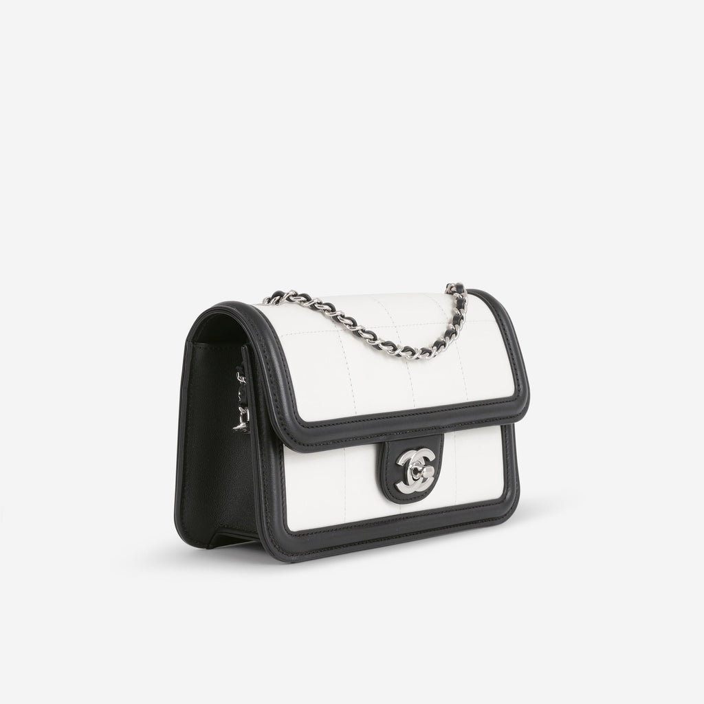 Chanel Cruise 2024/25 Mini Flap - Black & White | Silver Hardware