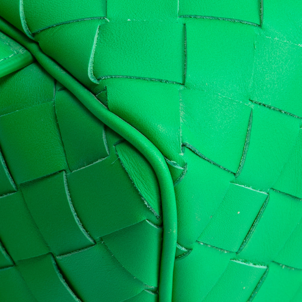 BOTTEGA VENETA Intrecciato Travel Pouch - Parakeet