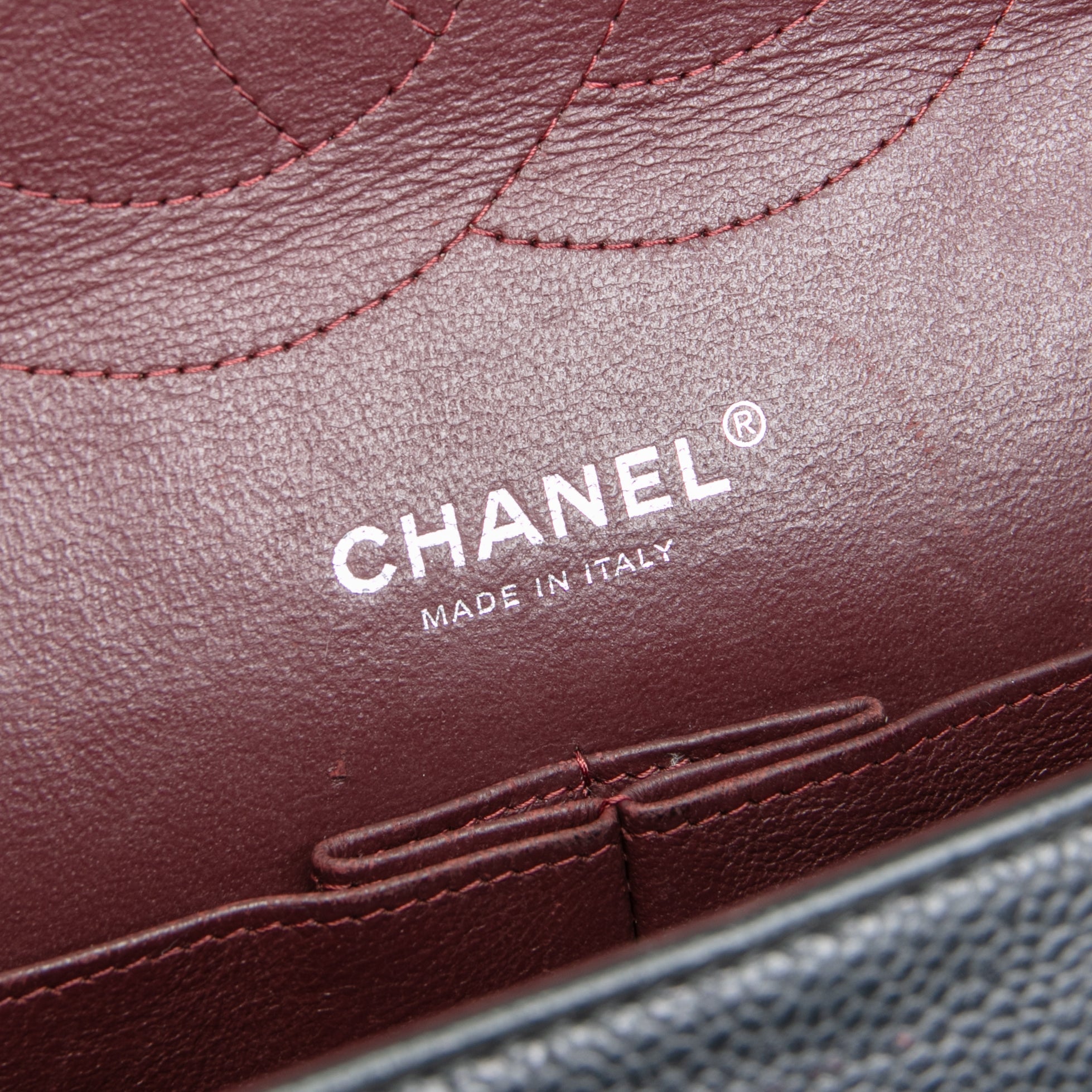 CHANEL Caviar Classic Jumbo Double Flap - Black