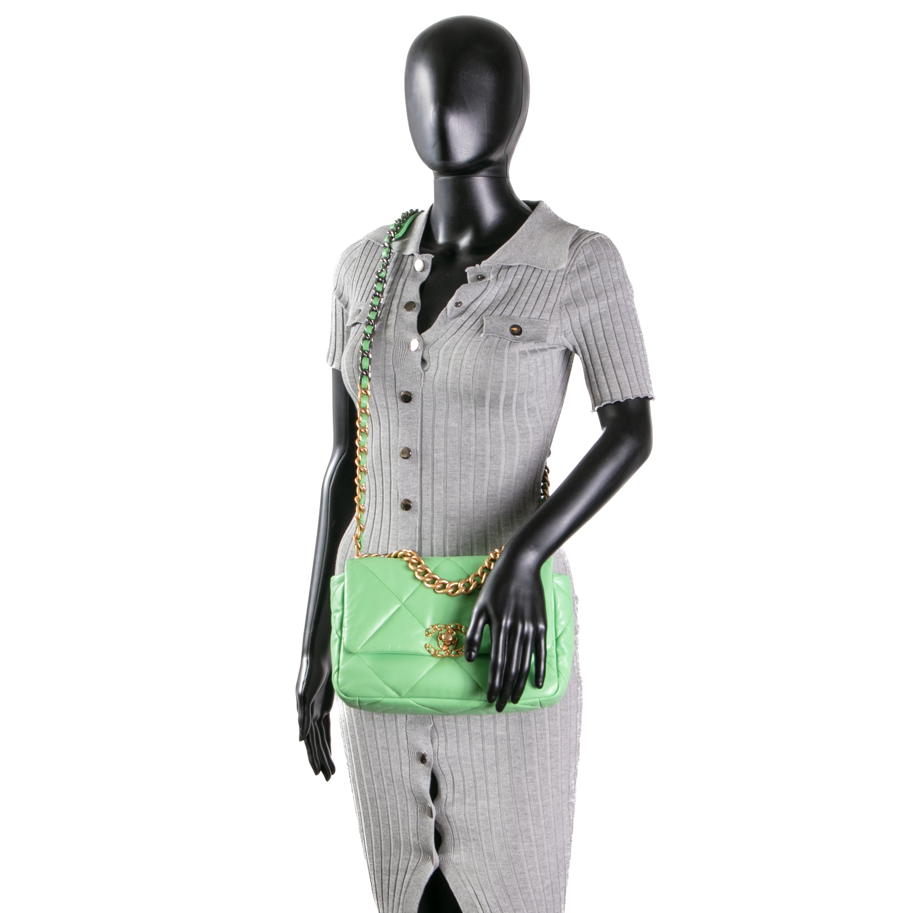 CHANEL Chanel 19 Medium Flap Bag - Light Green