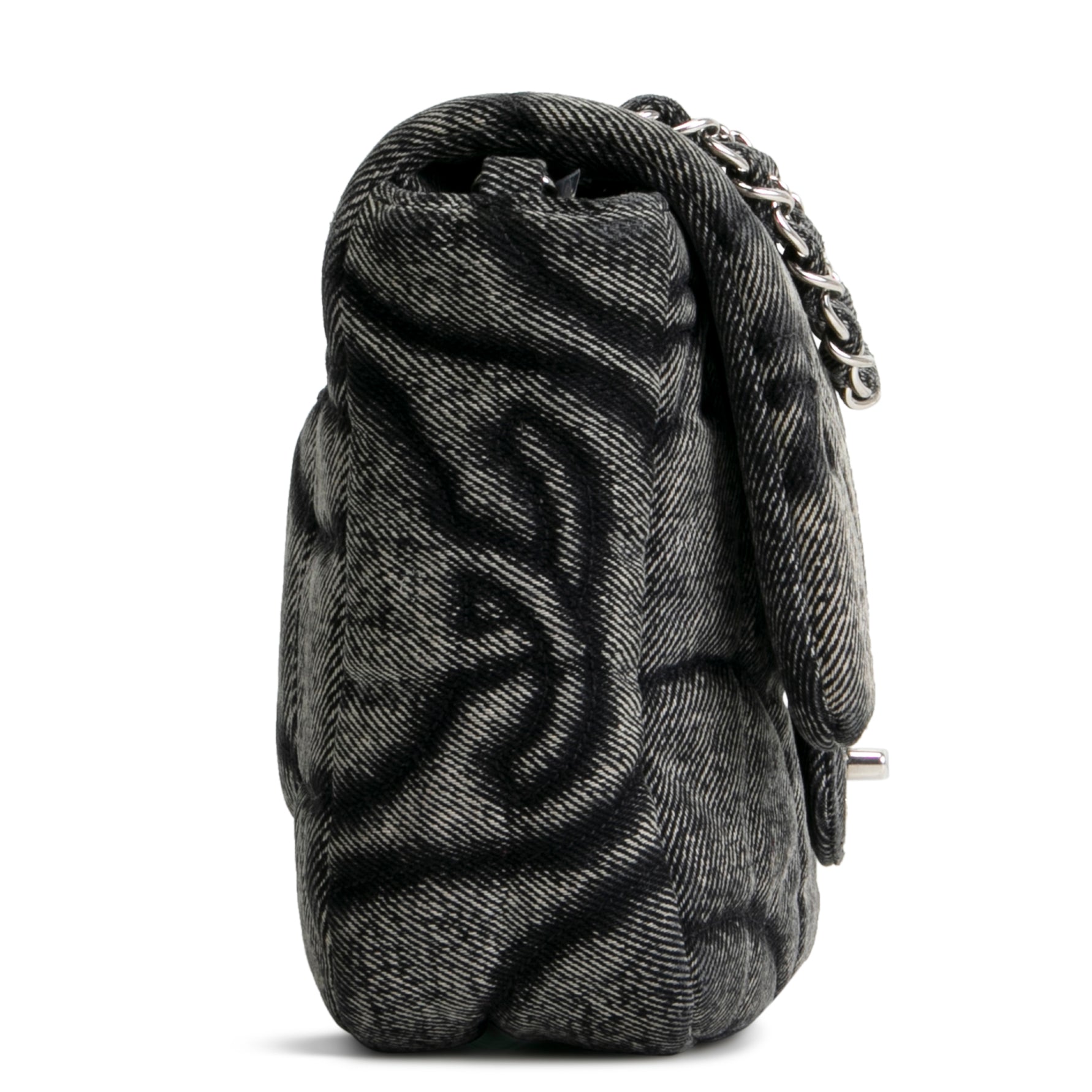 CHANEL CC Denim Wave Flap Bag - Gray