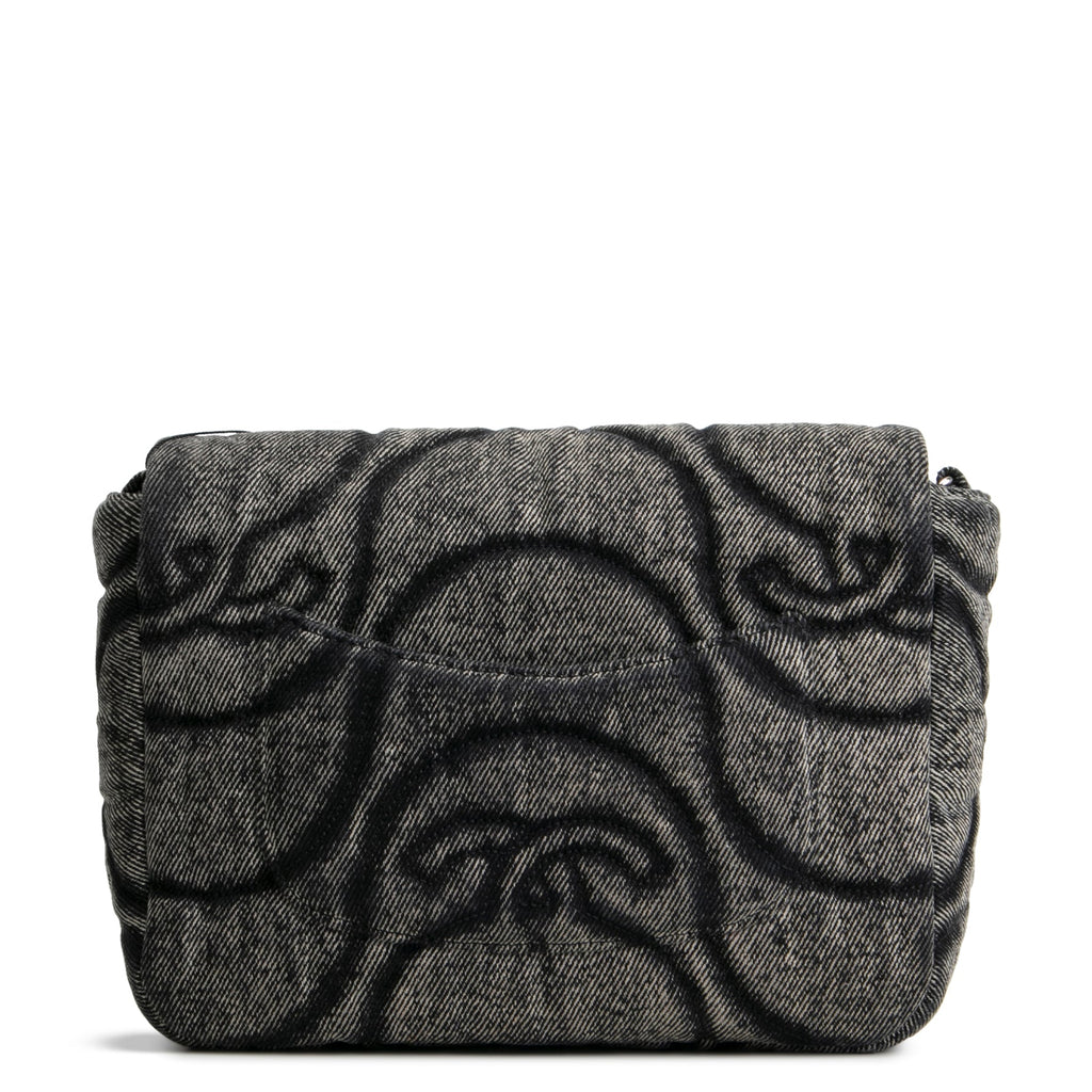 CHANEL CC Denim Wave Flap Bag - Gray
