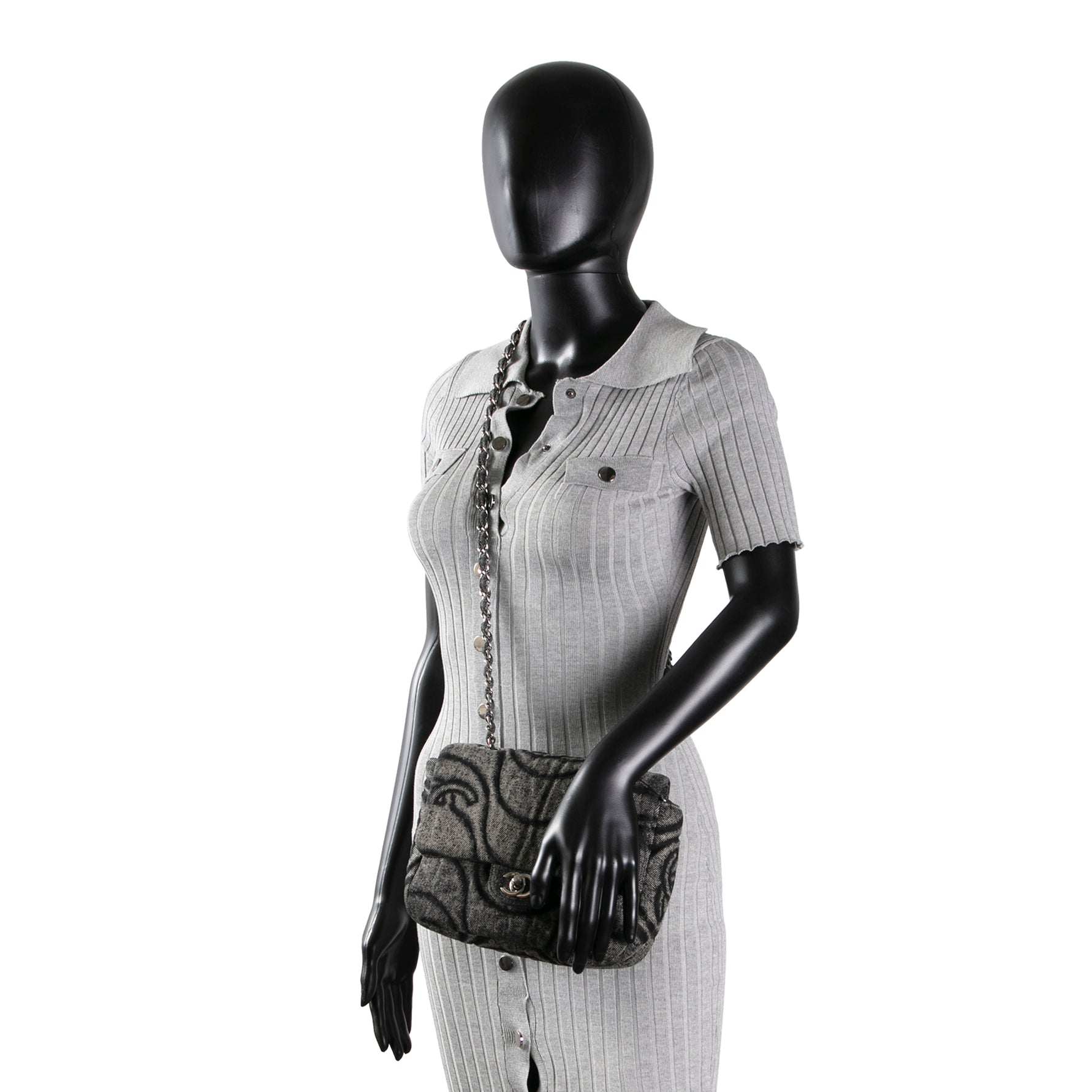 CHANEL CC Denim Wave Flap Bag - Gray