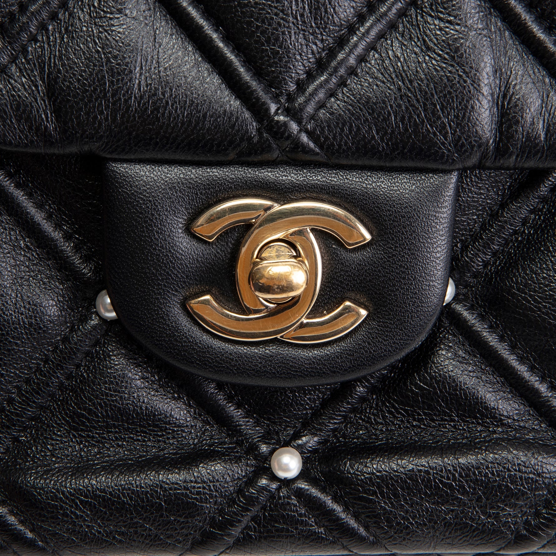 CHANEL CC Flap Pearl Studded Quilted Lambskin - Black