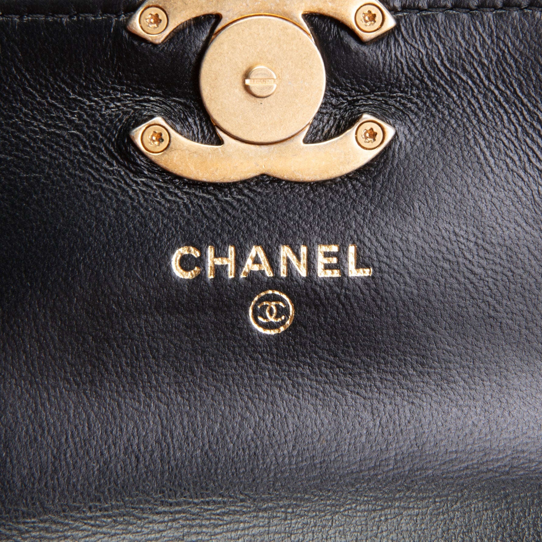 CHANEL CC Flap Card Holder Belt Bag Lacquered Metal w/ Quilted Lambskin