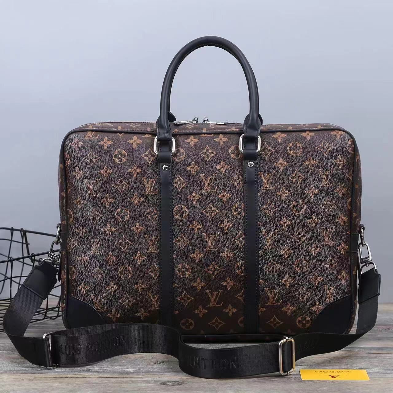 Famous brand laptop bag (lv)